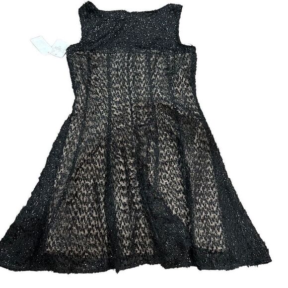 J. TAYLOR *NWT* Black Beige Shimmer Metallic Eyelash Fit and Flare Soft Textured - Picture 5 of 8